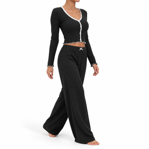 The Celeste Fine-Rib Lounge Set - black - model three quarter