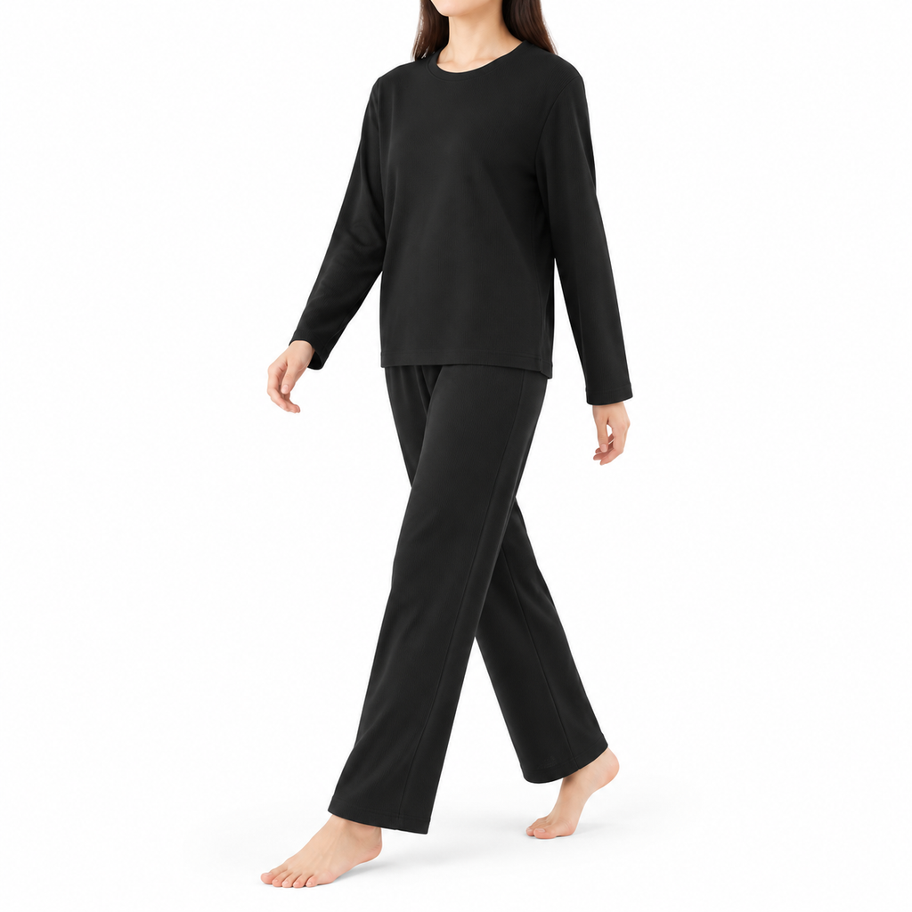 The Noemie Long-Sleeve Lounge Set - Ladies black - model three quarter
